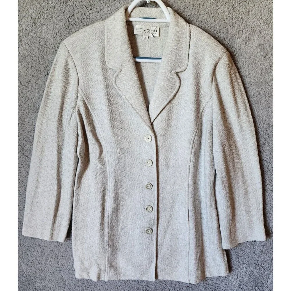 St. John Collection Women's 5 Button Front Knit Blazer Jacket Light Gray Size 14